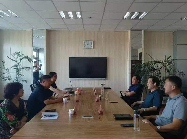 張家口開放大學一行到我校交流學習 張家口開放大學一行到我校交流學習
