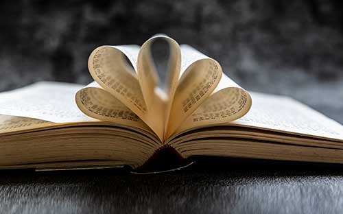 成人高考備考時需要看什么書嗎？