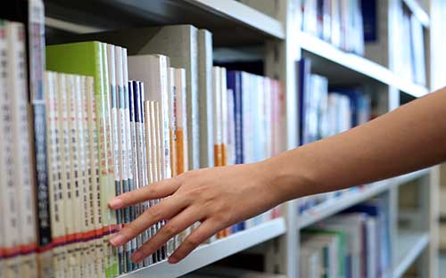 廣西成人高考報名時間是多久？