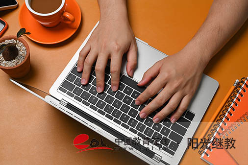 成人高考的英語試題看不懂怎么辦？考試難度大嗎？