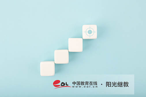 成人高考最低錄取分數線什么時候出來？怎么確定的？