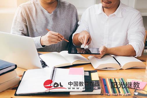 大連自考畢業證怎么領取？國家認可嗎？