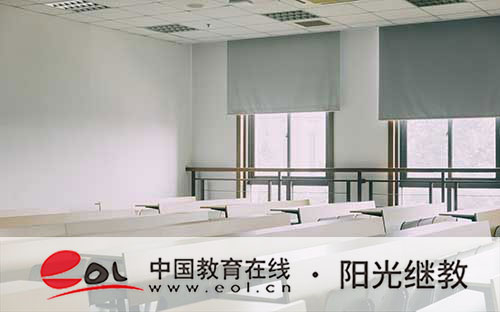自考可以報兩個學校嗎？考本科一般都能過嗎？