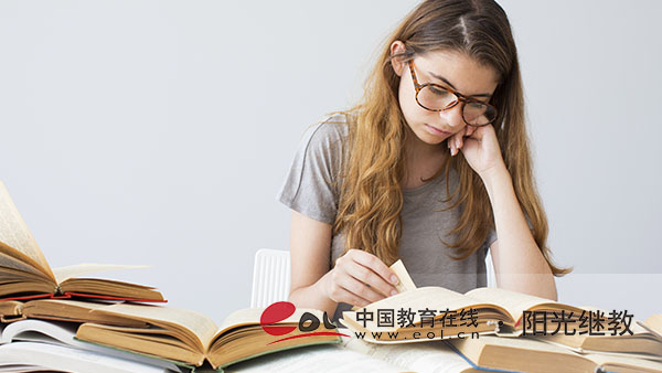 成都成人高考在哪里報名？專業如何選？