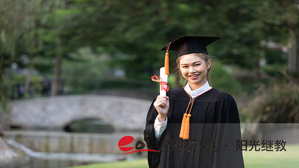 阿克蘇成人高考在哪里報名？流程是什么樣的？