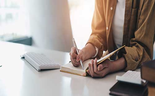 成人高考為什么不能換學校?錄取通知書怎么查?