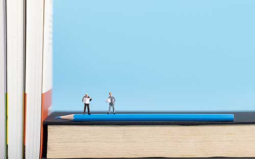 女生學歷提升最好的方法是什么？報名電大怎么選擇專業？