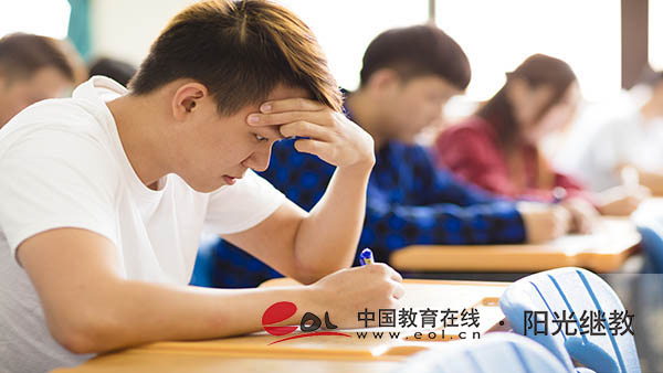 成人高考學歷要求是什么?要準備哪些材料? 成人高考學歷要求是什么?要準備哪些材料?