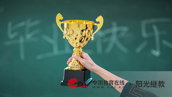 成人高考需要滿足哪些條件?缺考會什么影響? 成人高考需要滿足哪些條件?缺考會什么影響?