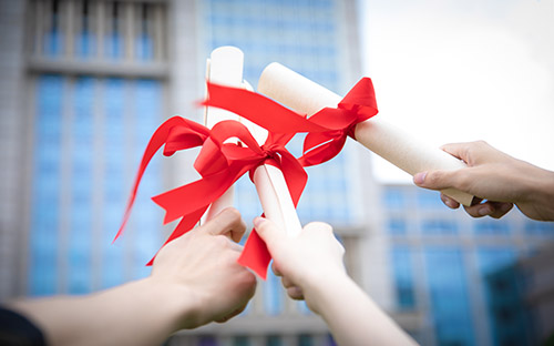 杭錦旗開放大學的地址在哪里？