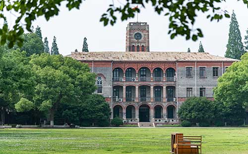 法學專業大學英國留學