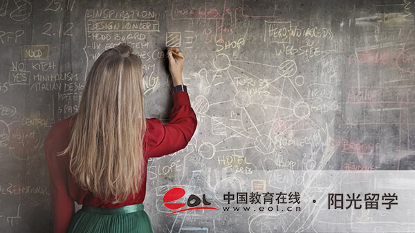 英國藝術留學準備什么材料，有哪些優勢