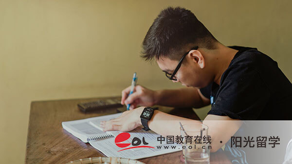 南京傳媒學院國際本科三加一報名條件要求