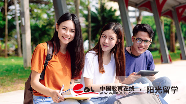 美國戲劇與表演專業研究生留學費用多少錢