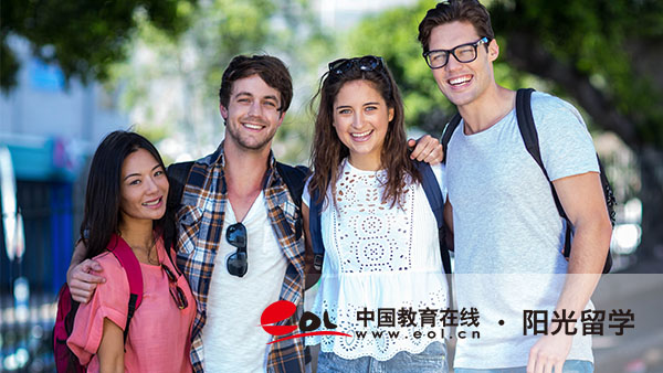 澳洲配飾設計專業本科留學費用大概多少錢