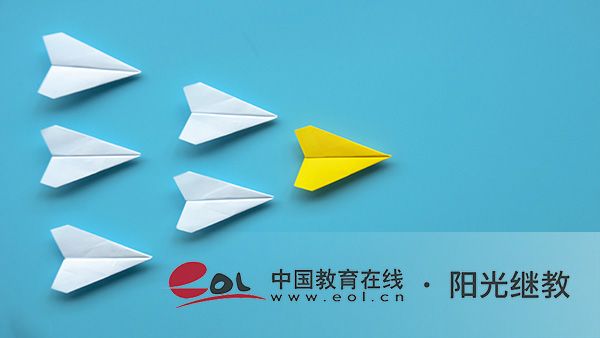 報名自考的優勢是什么？考試及格分數線是多少？