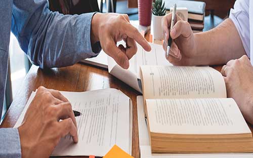 江蘇南京自考商務英語怎么報名考試？有哪些就業方向？