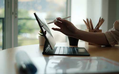 自考本科怎么選專業？要考哪些科目？